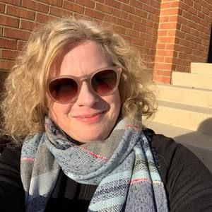 Meet your Posher, Sandy